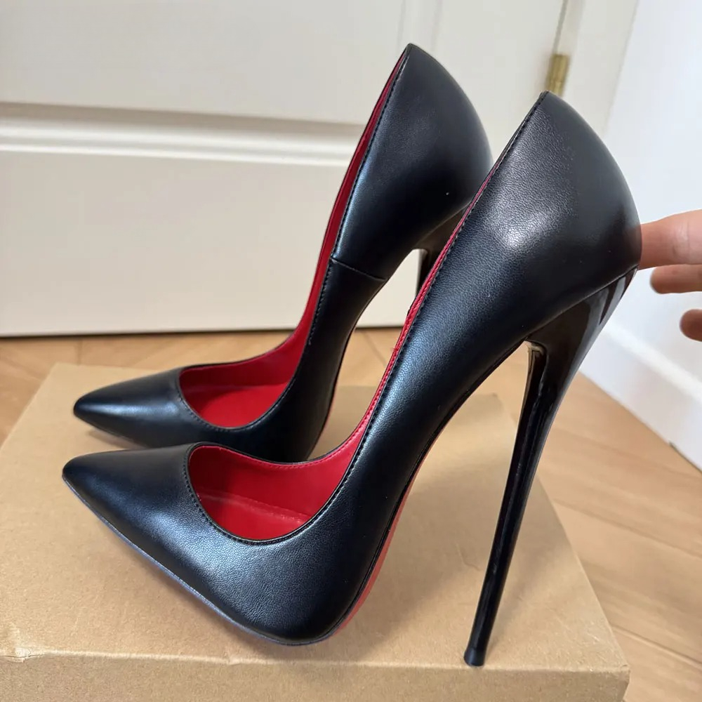 Eleganckie szpilki 16 cm, mato – Cosplay Anime Basic recenzja i cena
